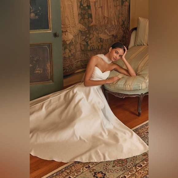 NWOT Lulus Khalida White Satin Strapless Bridal Gown $298 MSRP Estimated Small - Picture 2 of 12